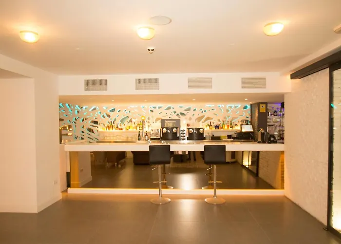 Brisamar Hotel