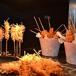 Brisamar كوماروغا