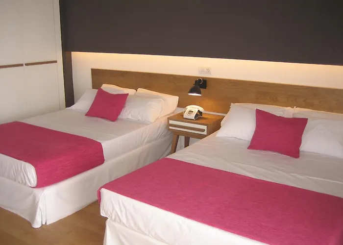 ホテル Brisamar コマルガ